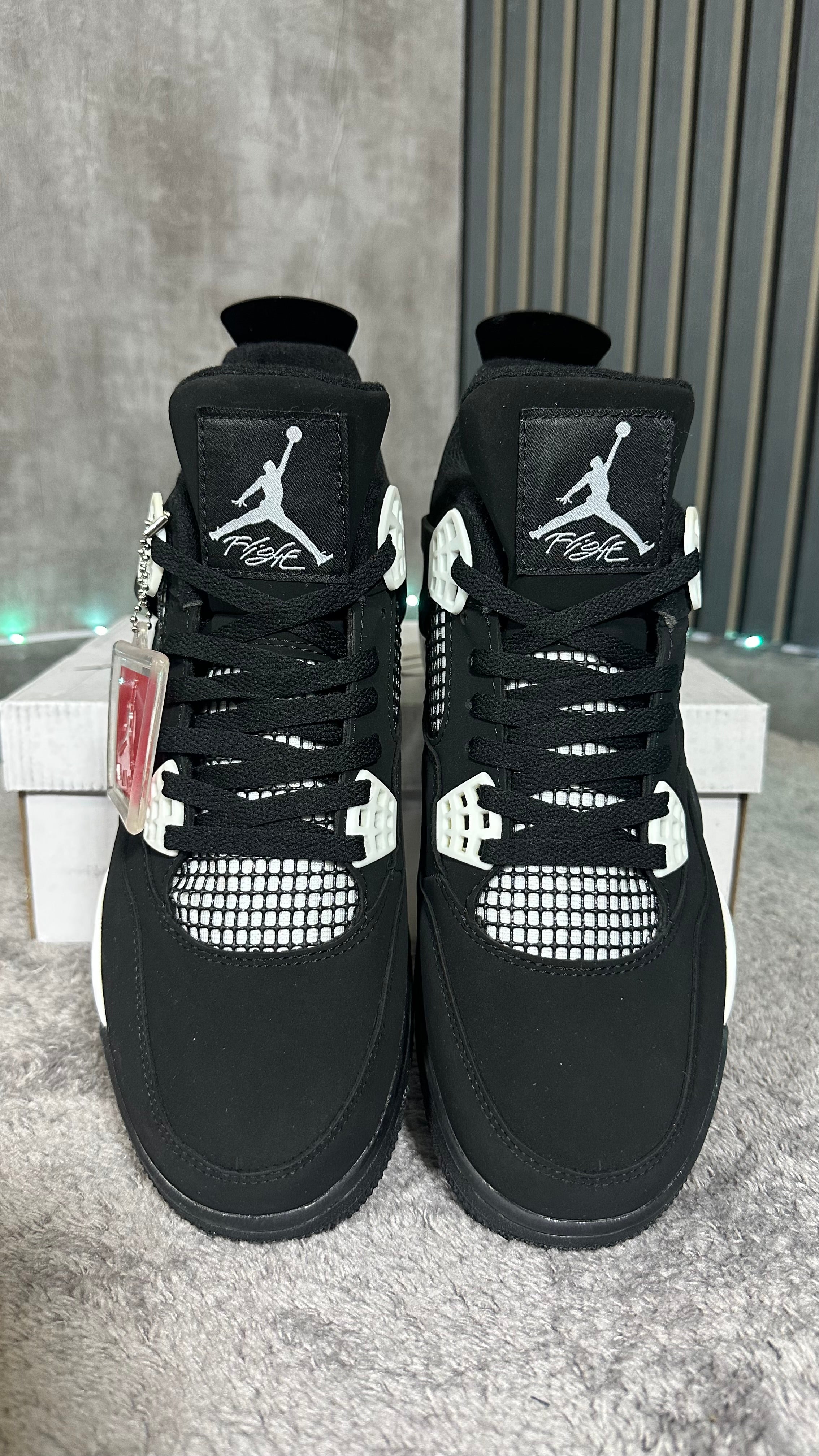 J4