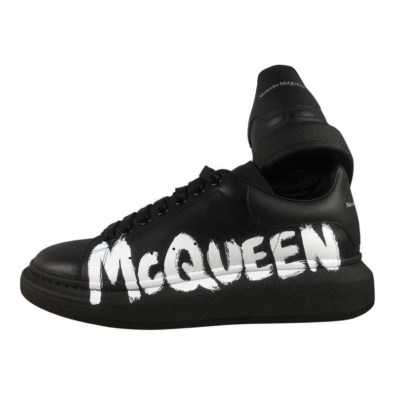 ALEXANDER M€QUEEN