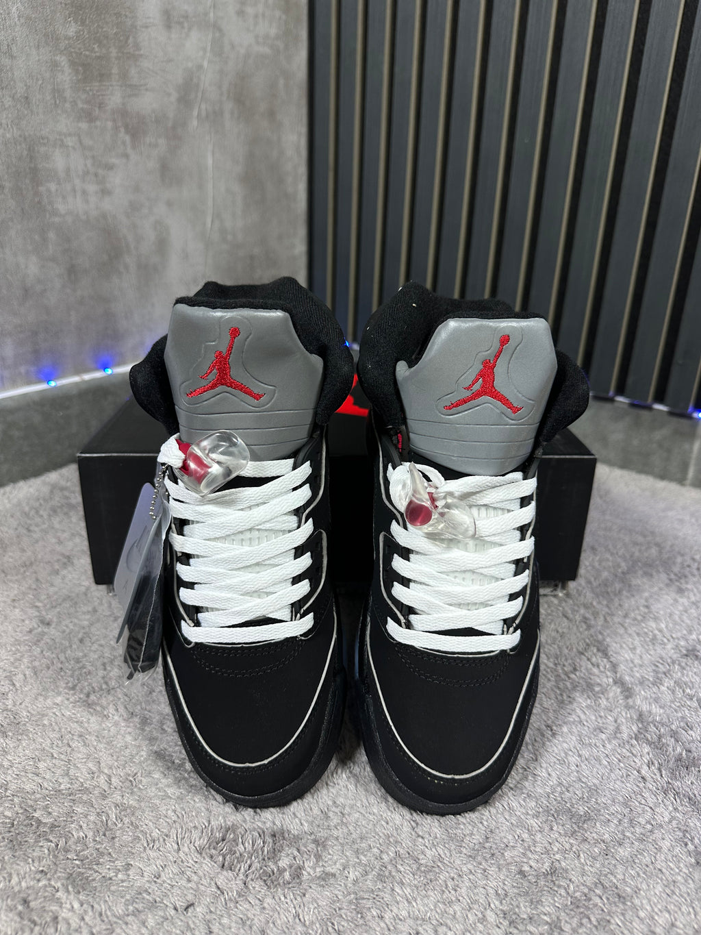 J5