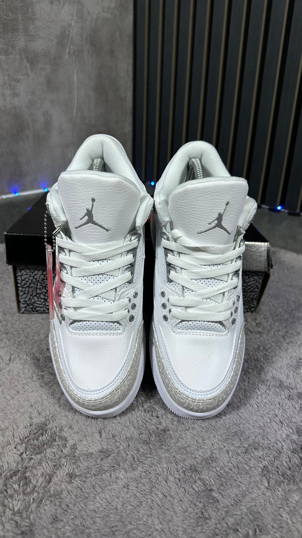 J3