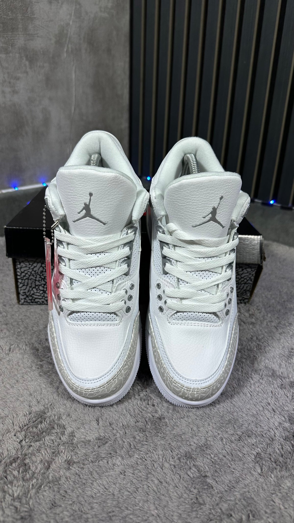 J3