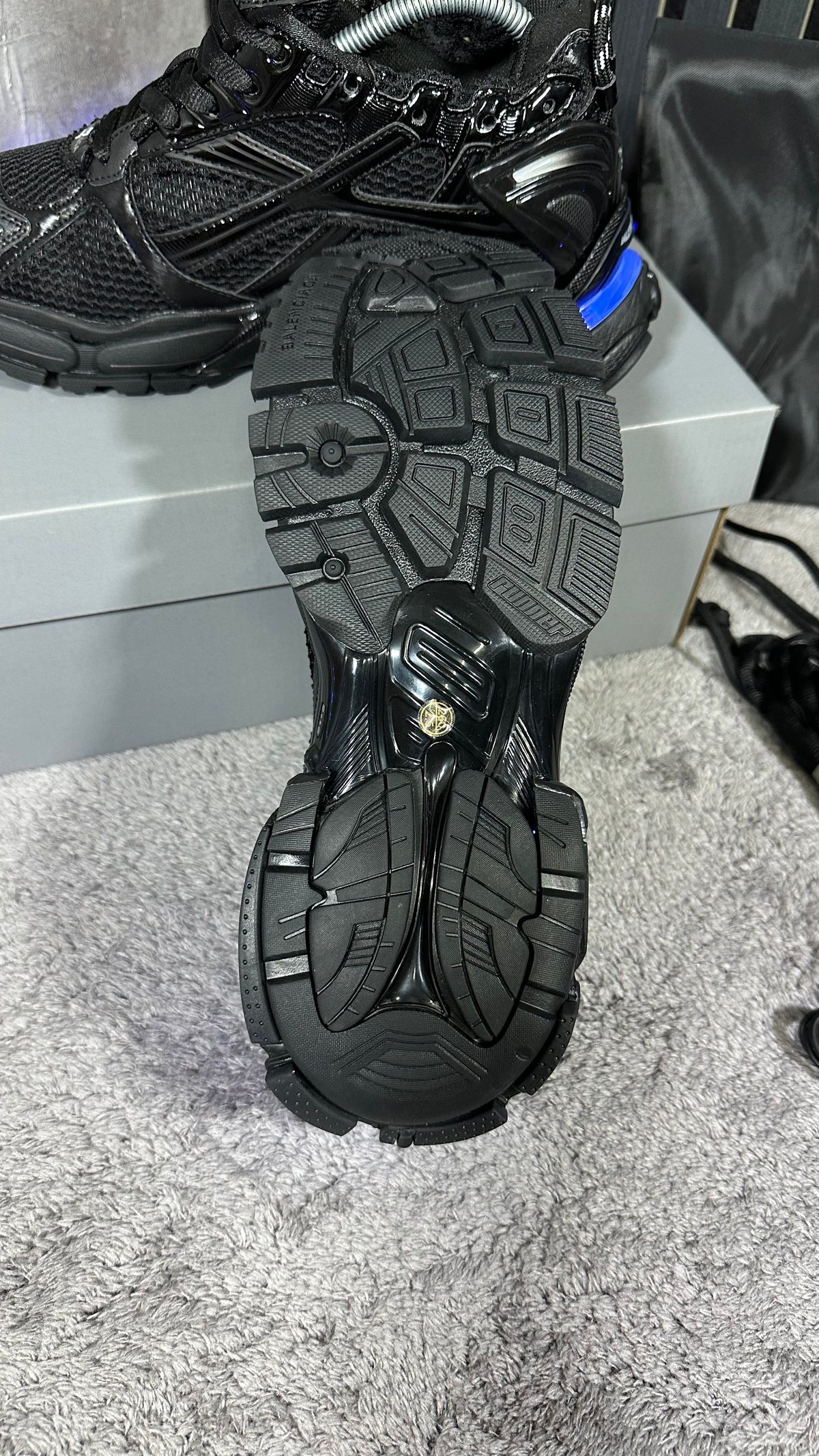 BALENCIAG4 RUNNER LED