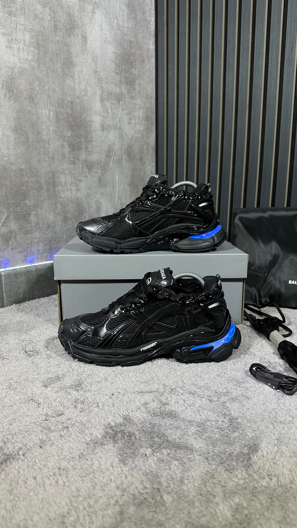 BALENCIAG4 RUNNER LED