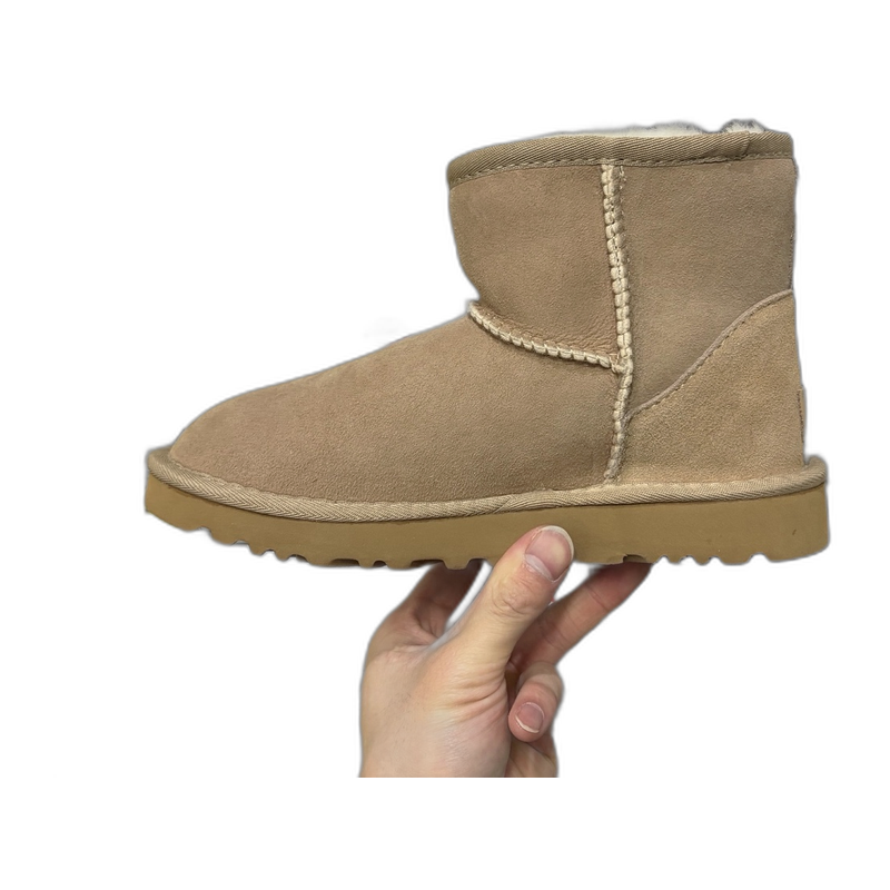 UGG̃ - imagen 3
