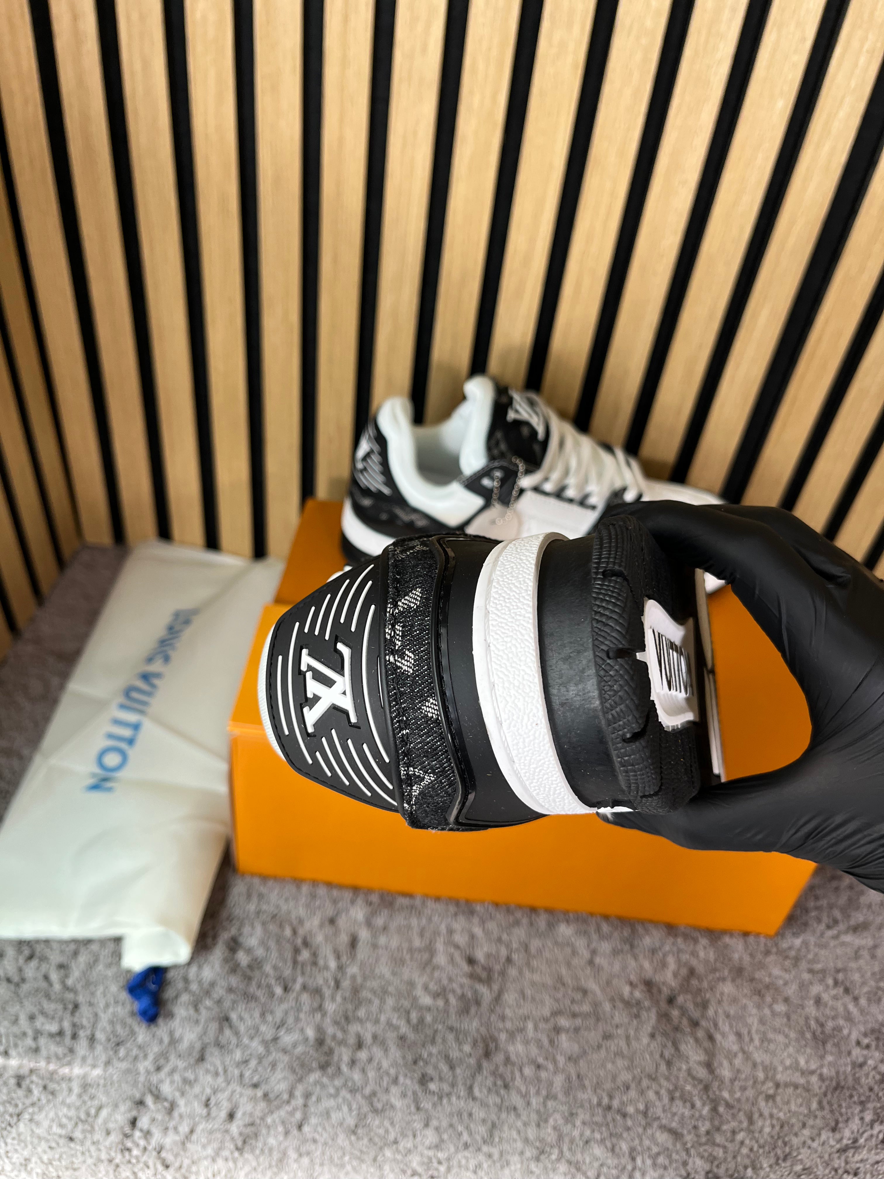 LV TRAINERS