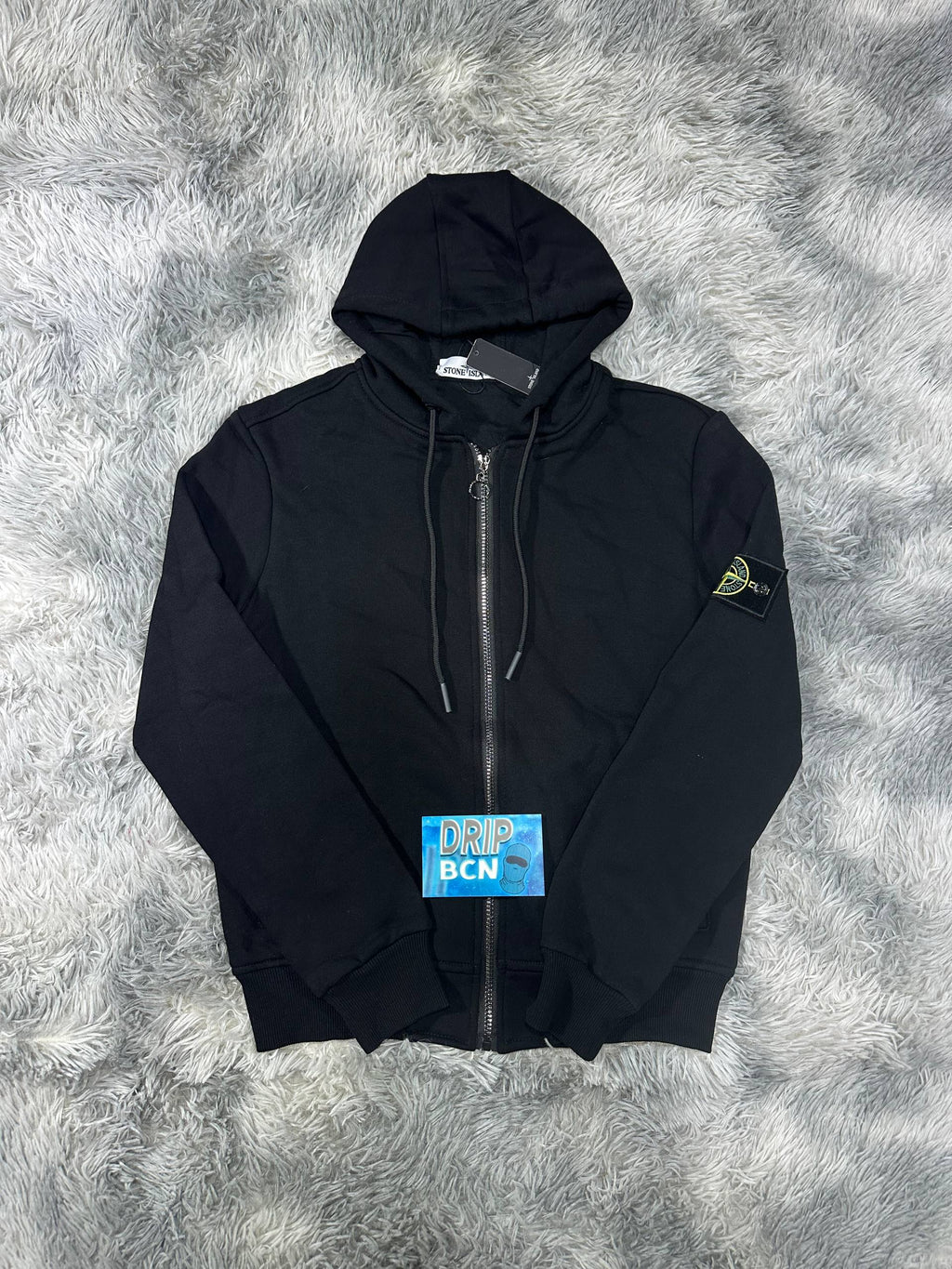 CHANDAL STONE I$LAND