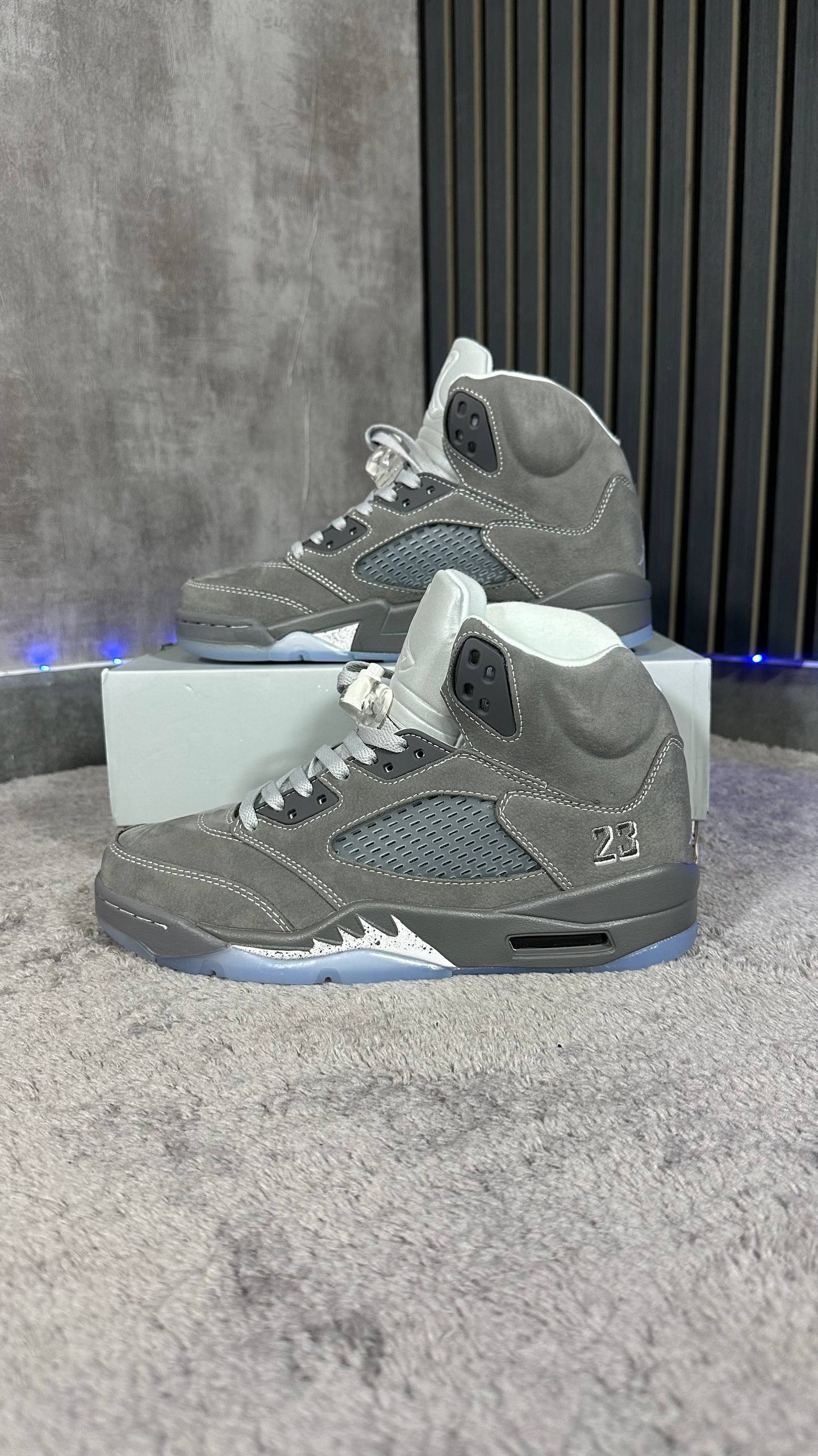 J5