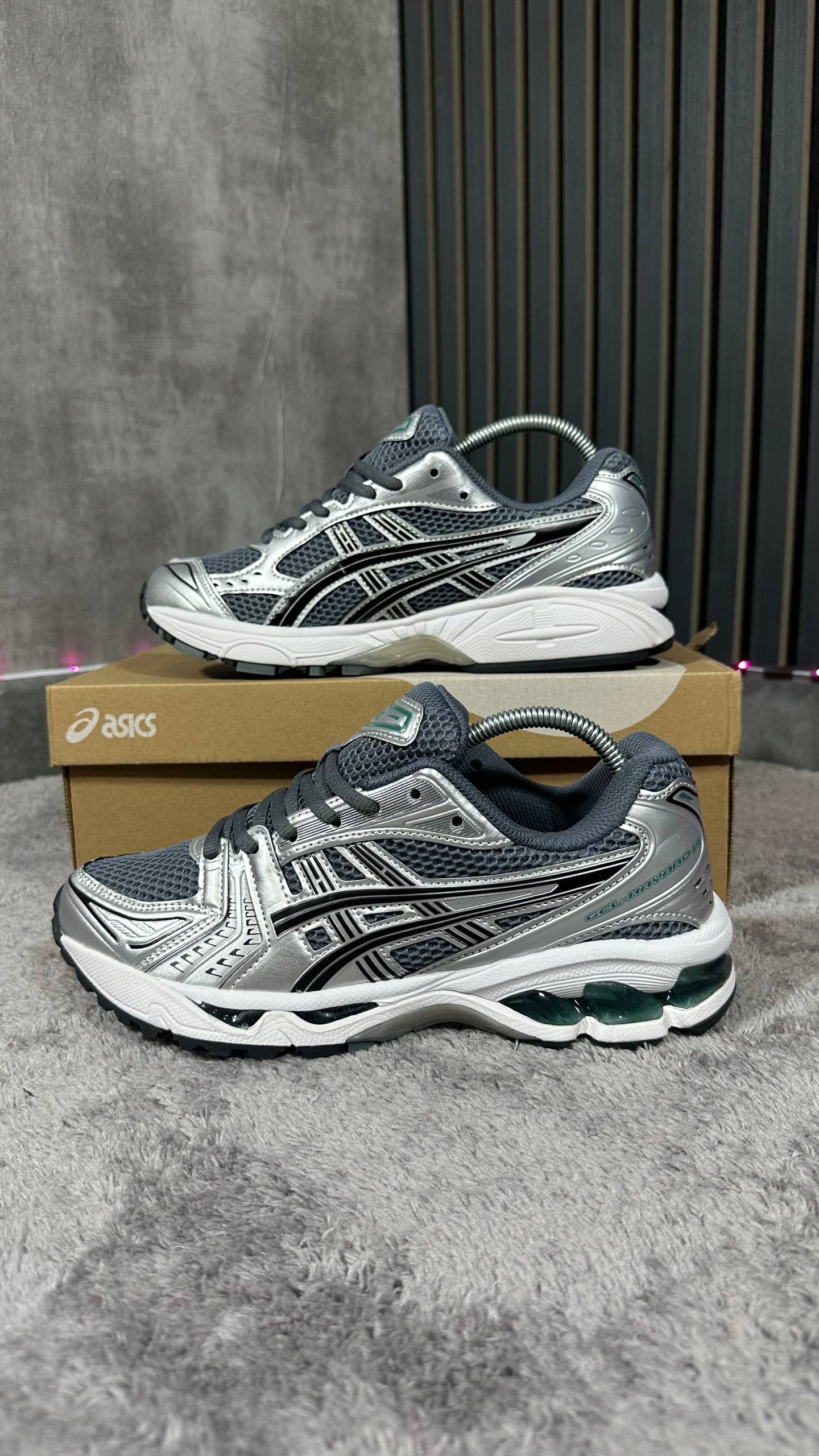 ASIC$ GEL KAYANO 14