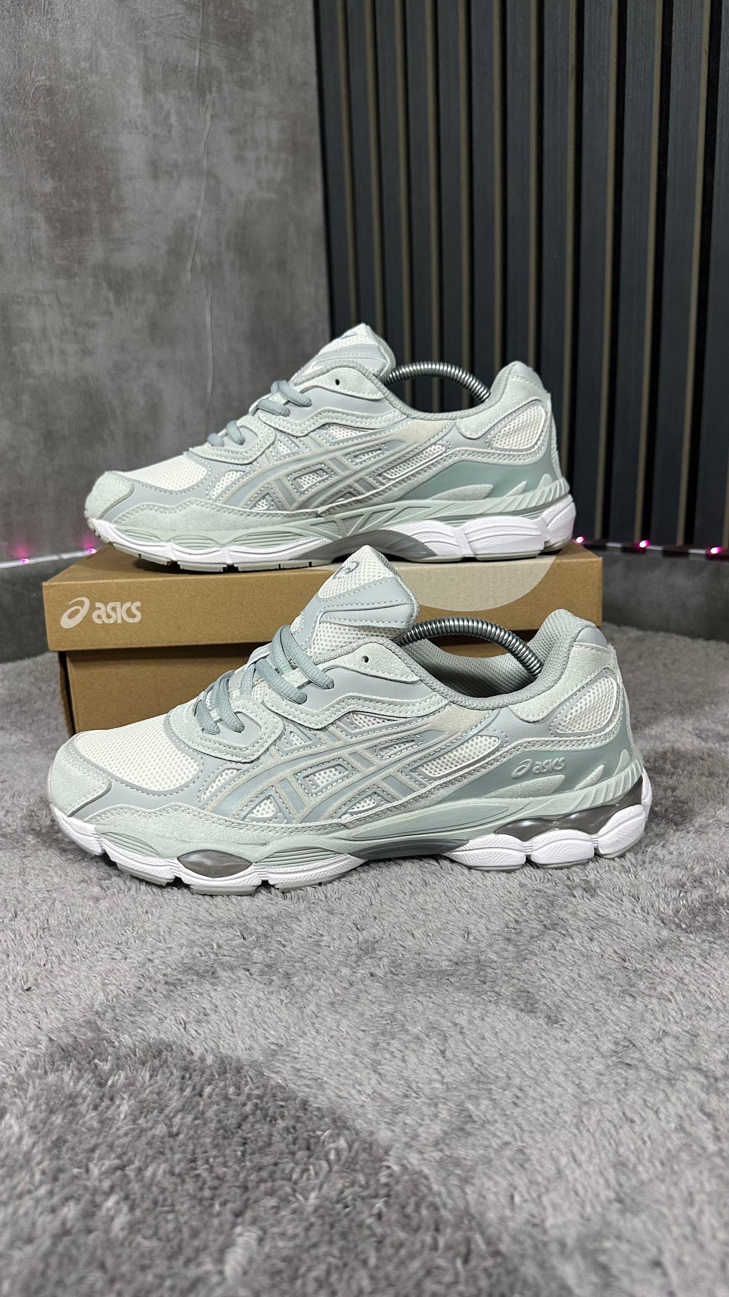 ASIC$ GEL NYC