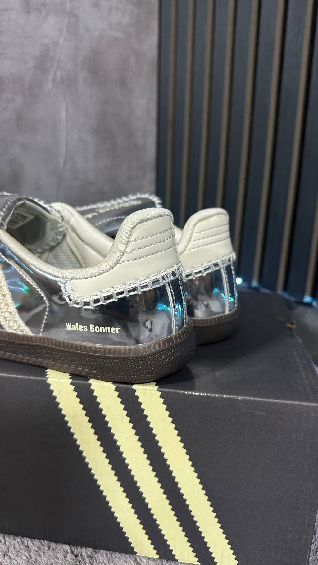 ADID4S SAMBA